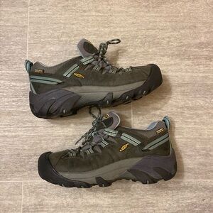 Keen Targhee II Womens Waterproof Hiking Shoes